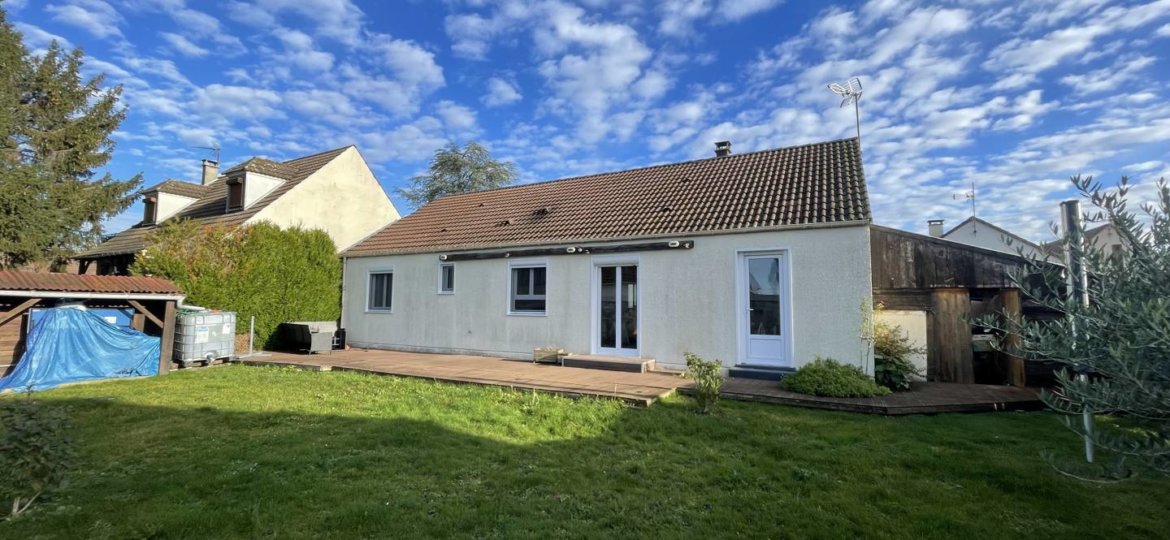 Maison à COURPALAY 115m² 1 1