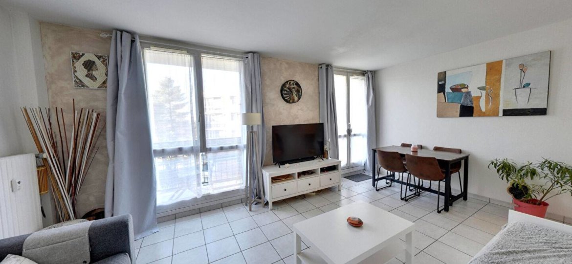 Appartement à Roissy-en-Brie 69m² 1 1