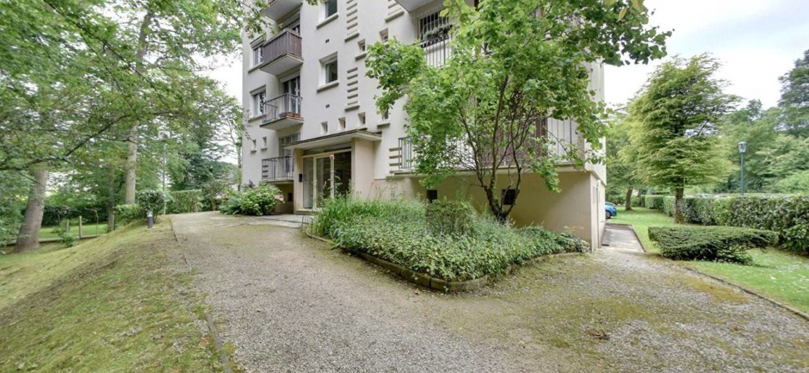 Appartement à OZOIR-LA-FERRIERE 60m²  1