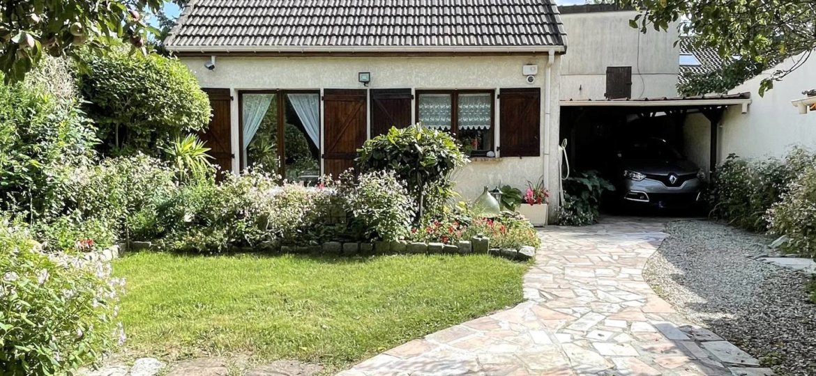 Maison à CHEVRY-COSSIGNY 70m²  1