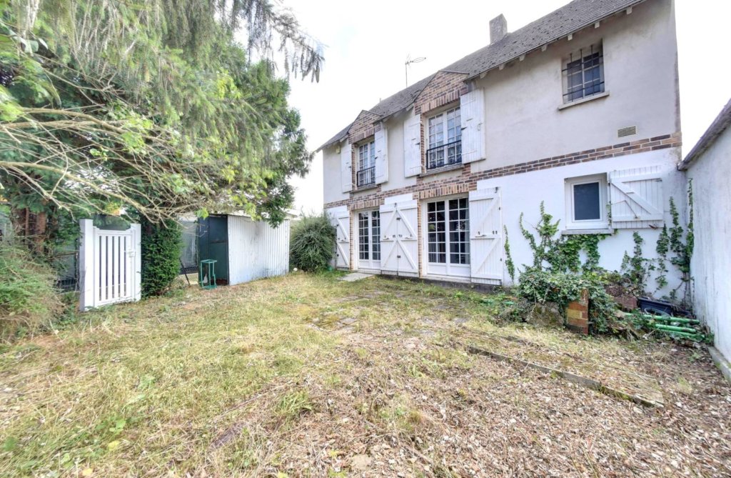 Maison à OZOIR LA FERRIERE 120m²  1