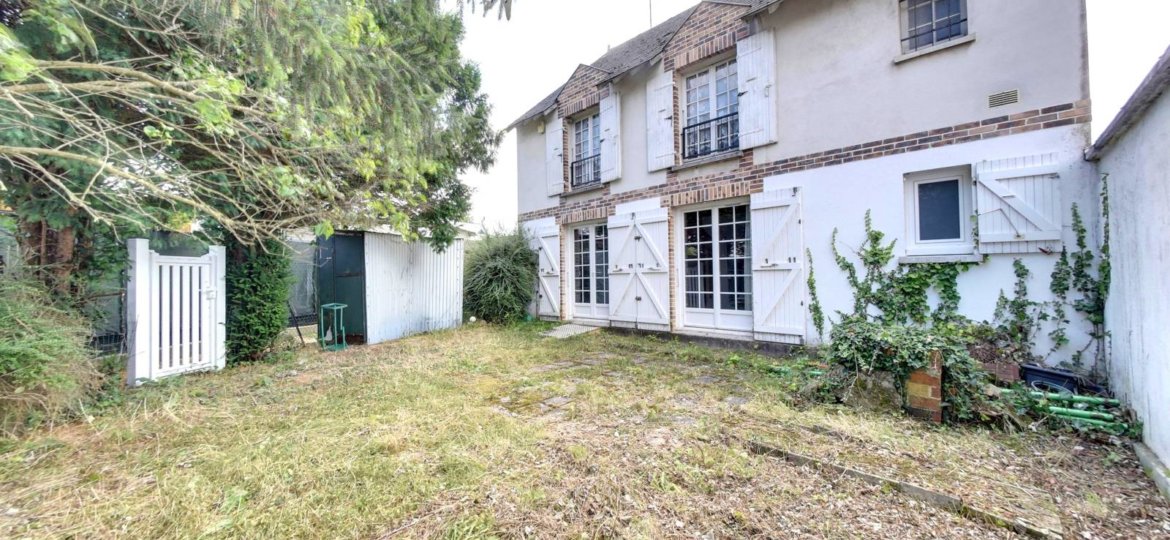 Maison à OZOIR LA FERRIERE 120m²  1