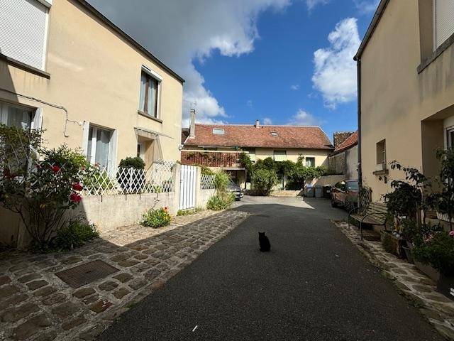 Appartement à Chaumes-en-Brie 53