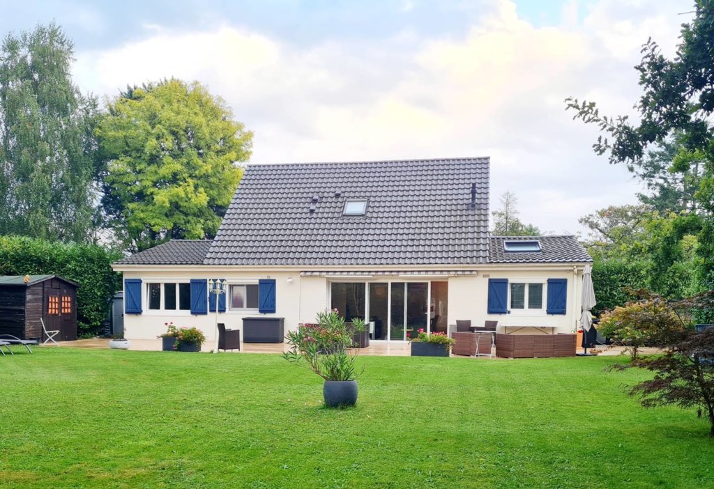 Maison à Lésigny 164m²  1