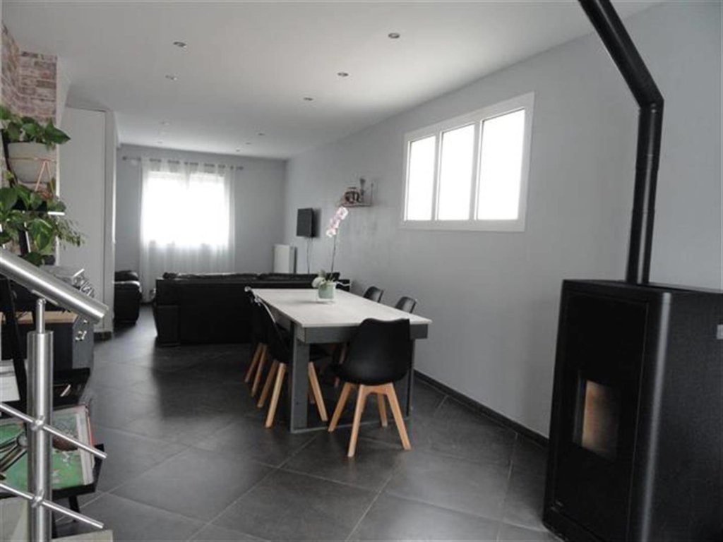 Maison à PONTAULT COMBAULT 133m²  1