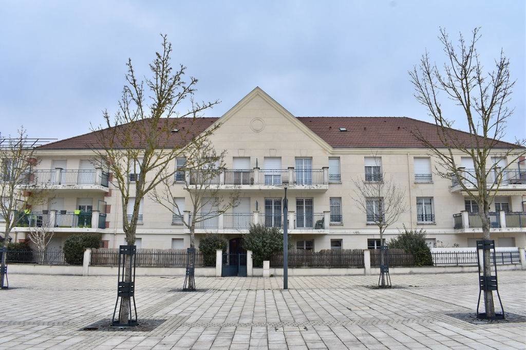 Appartement à OZOIR LA FERRIERE 81