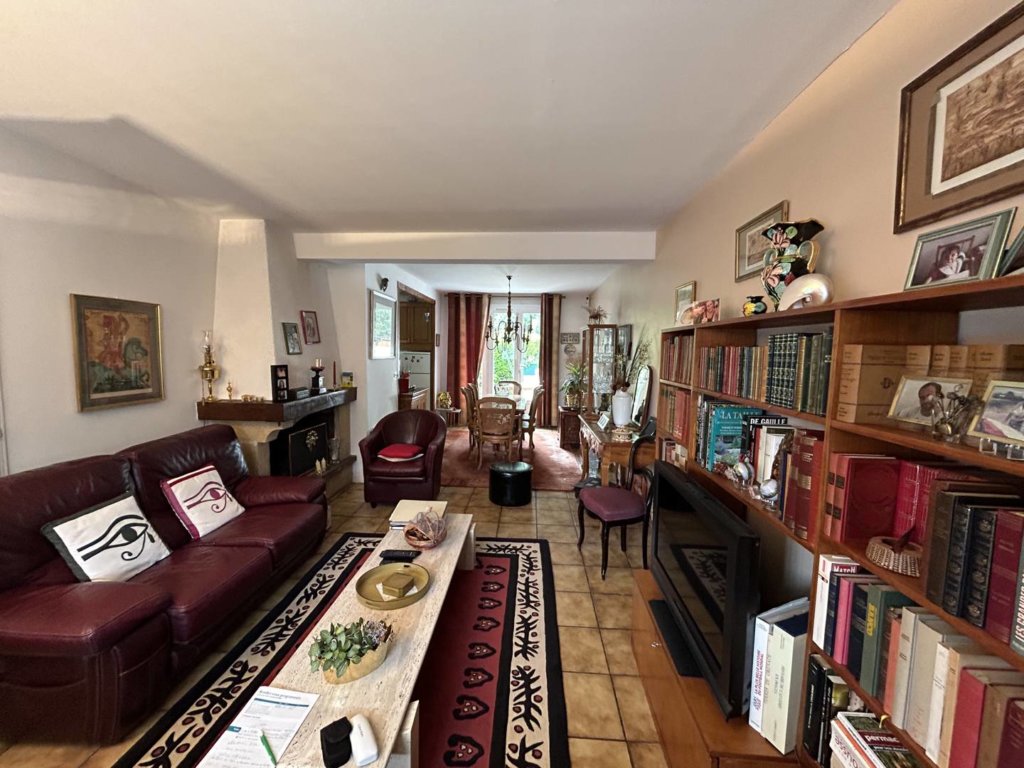 Maison à ROISSY-EN-BRIE 75m²  1