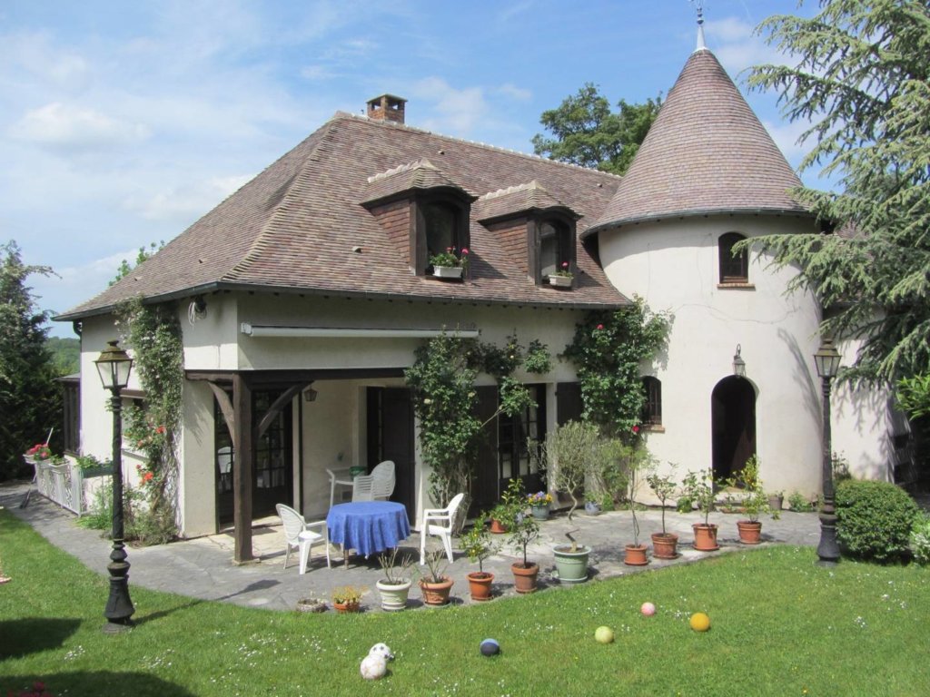 Maison à CHESSY 225m²  1