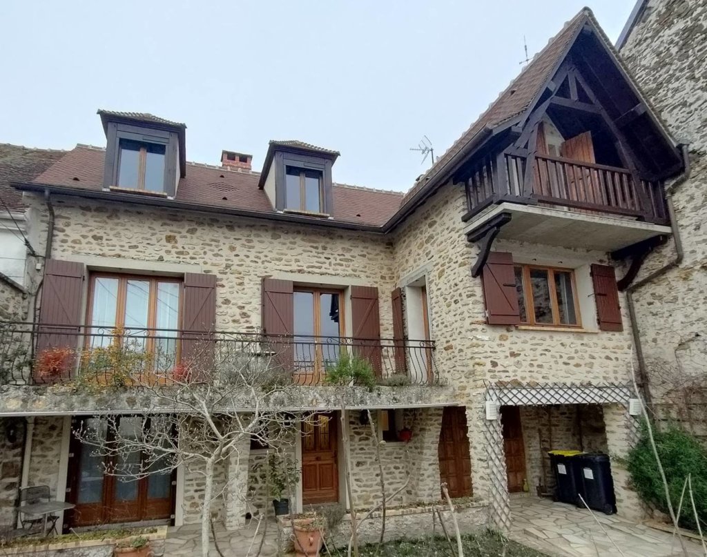 Maison à TOUQUIN 168m²  1