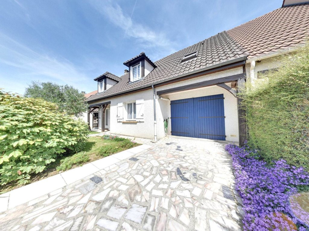 Maison à Pontault-Combault 130m²  1